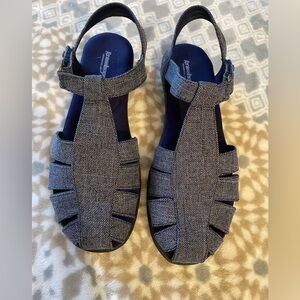 ☘️ Grasshopper blue Jean Linen Ida Fisherman Sandals size 7 NWOT ⭐️